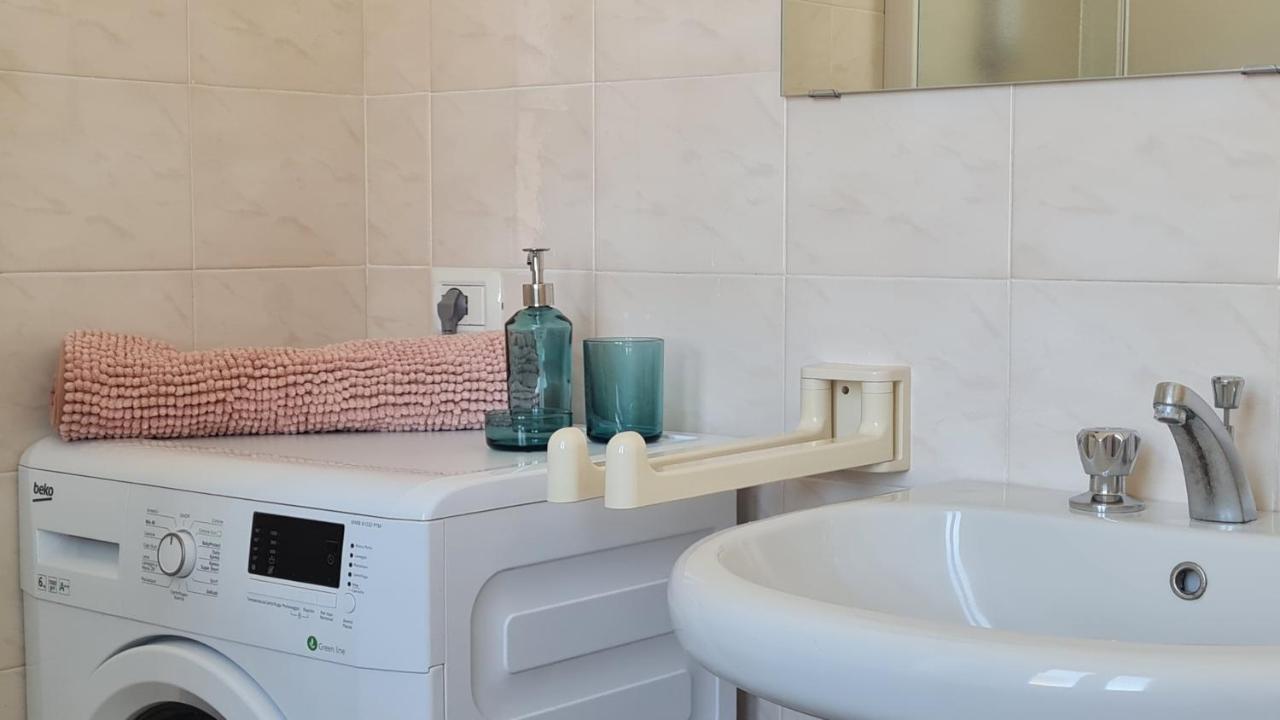 Apartament La Casa Di Delia Marciana Marina  Zewnętrze zdjęcie
